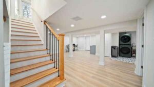 Read more about the article Essential Home Renovation Guide: Waterproofing, Tiles, Materials & Contractor Tips